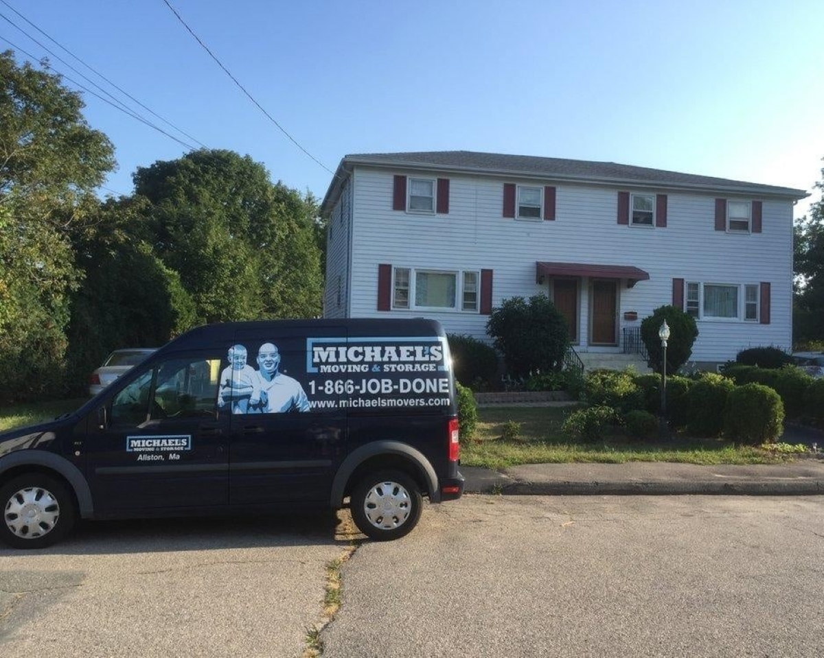 Medfield MA Apartment Moving Services